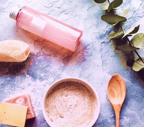 How To Have a Hydrating Facial At Residence