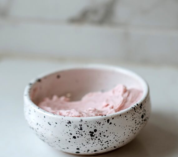 7 Wonderful Clay Masks Advantages For Any Kind Of Pores and skin