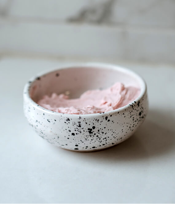 7 Wonderful Clay Masks Advantages For Any Kind Of Pores and skin