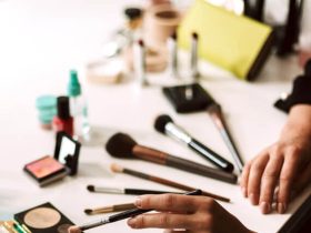 Pure Eyeshadow Colours That Look Nice On Everybody