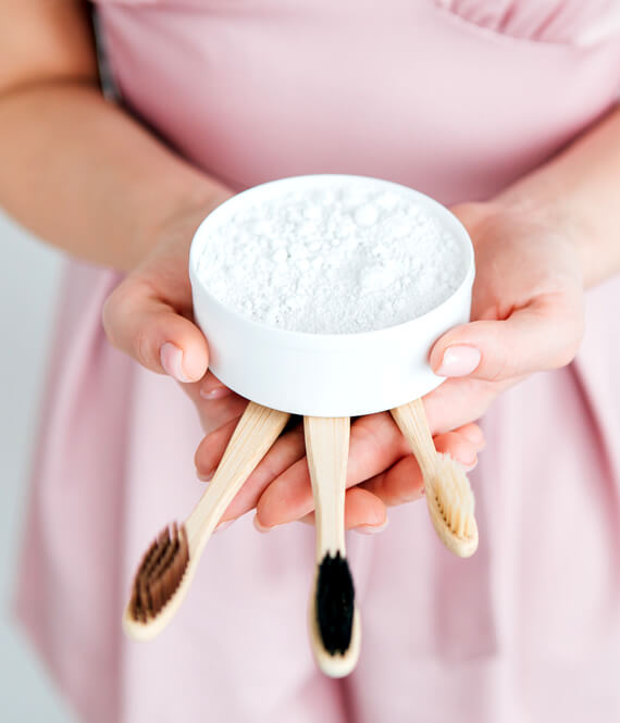 5 Efficient Enamel Whitening House Treatments