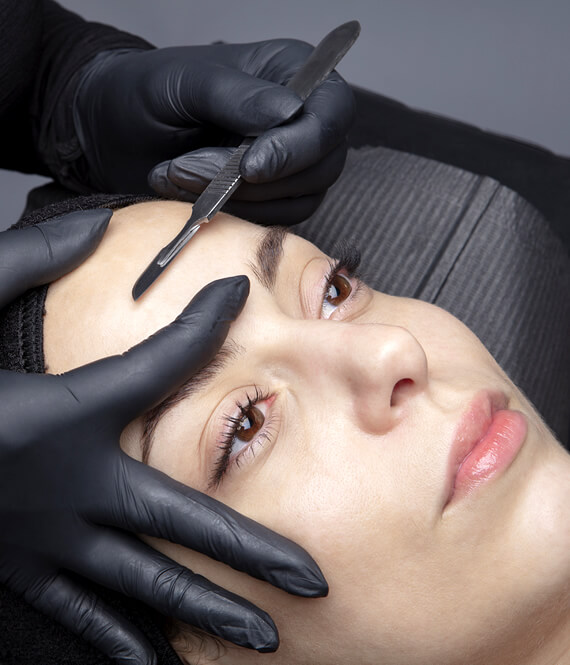 What Is Dermablading And Why It’s Price Your Consideration